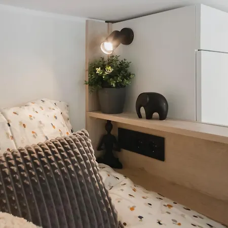 Cosy *